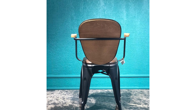 Chair TAKO